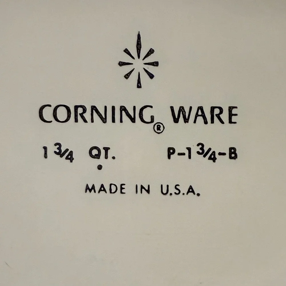 VTG Corning Ware Cornflower Blue P-1 3/4-B Casserole W/Lid